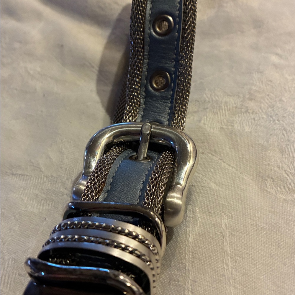Mesh Belt Solid Brass Buckle With Silver Mesh Backing No Snags VTG and very Cool